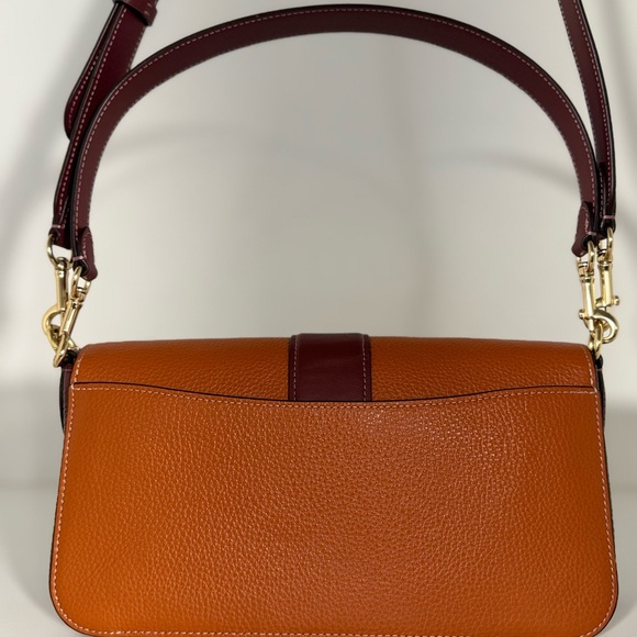 COACH Georgie Shoulder Bag Elegant Two-Tone Leather - Picture 6 of 14